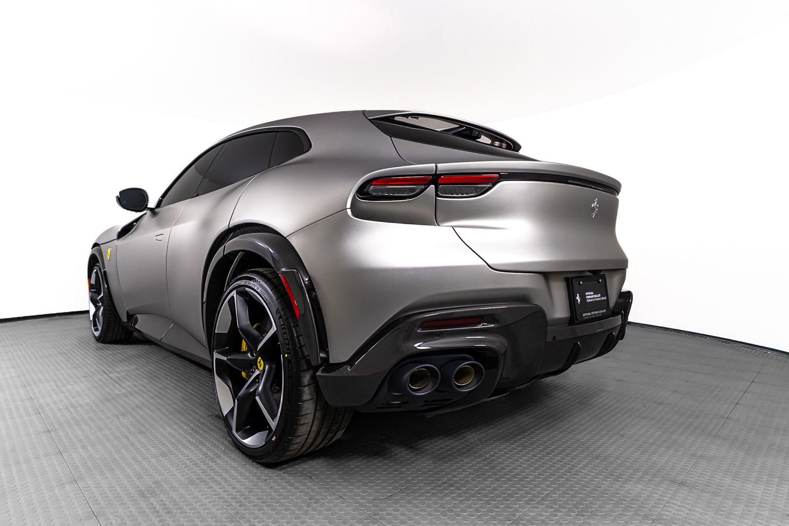 Used 2026 Ferrari Purosangue AWD/4WD image 3