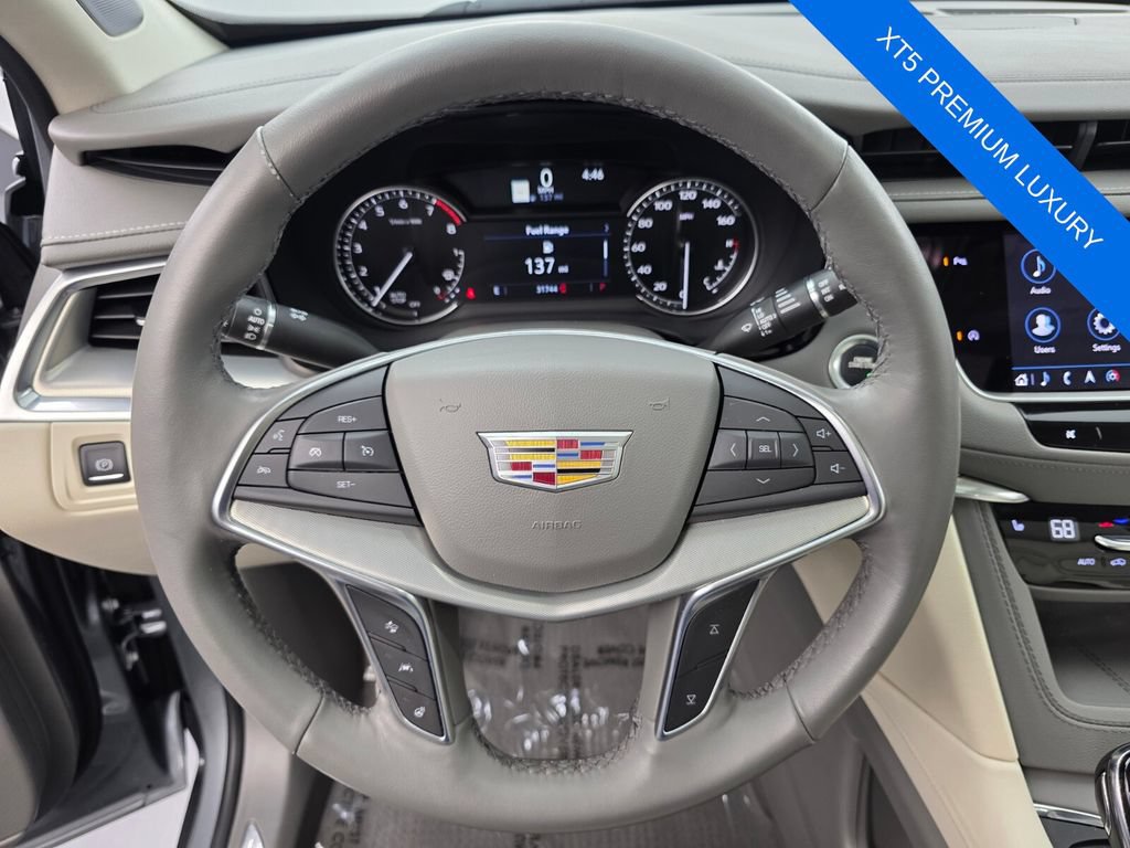 Used 2023 Cadillac XT5 Premium Luxury FWD image 17