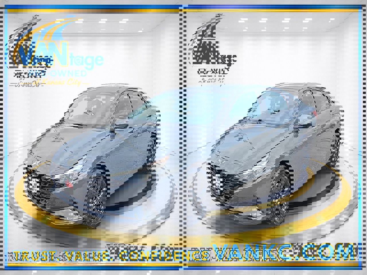 Used 2023 Hyundai Elantra SEL image 1