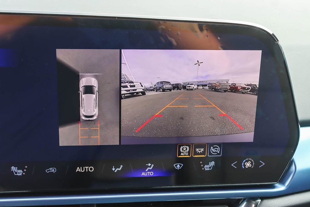 New 2026 Chevrolet Equinox EV LT image 22