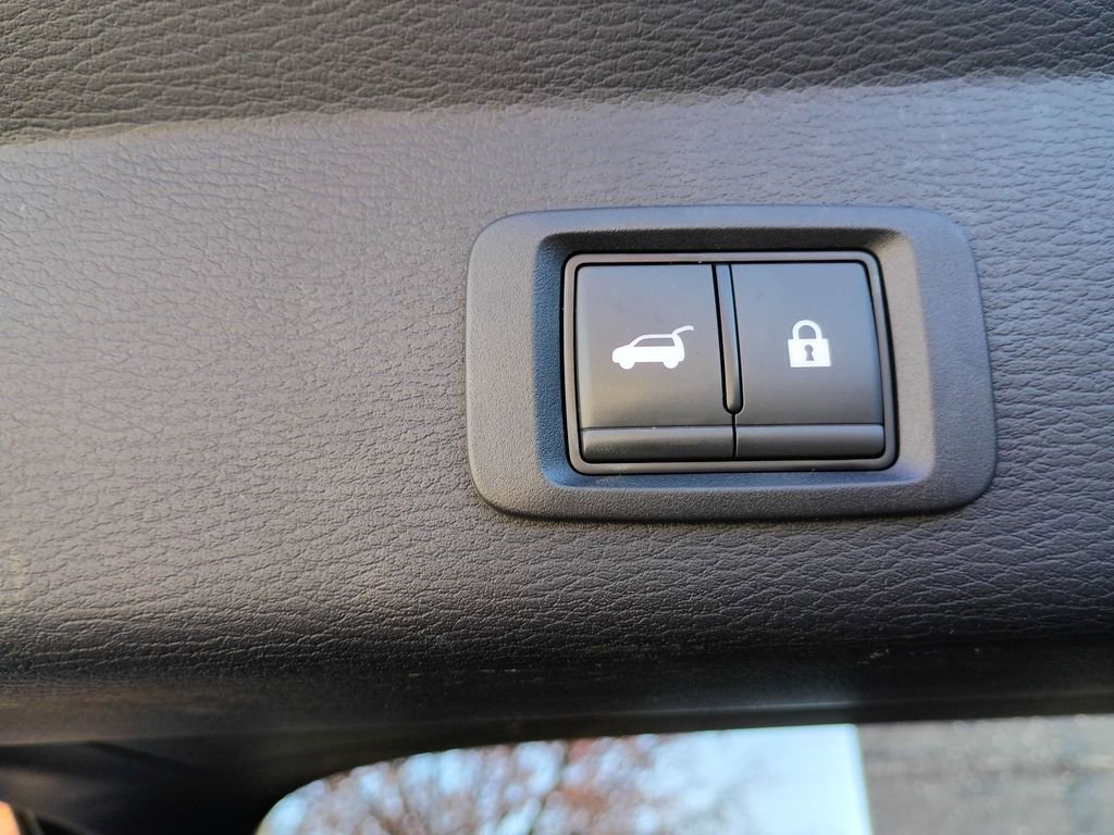 Used 2024 Mitsubishi Outlander SEL image 15