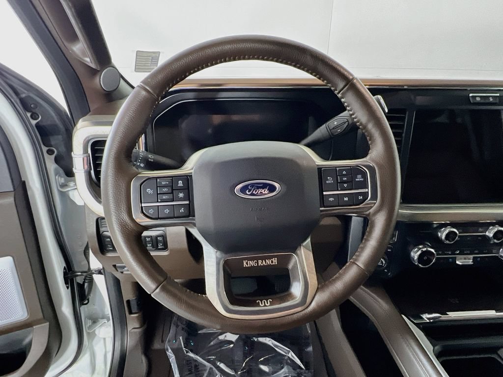 New 2026 Ford Explorer Platinum w/ LUX Leather Package AWD/4WD image 8