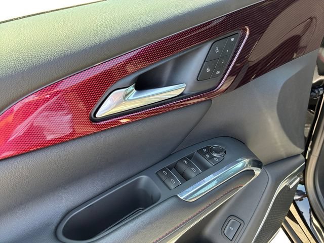 New 2026 Chevrolet Traverse RS w/ LPO, Floor Liner Package AWD/4WD image 12