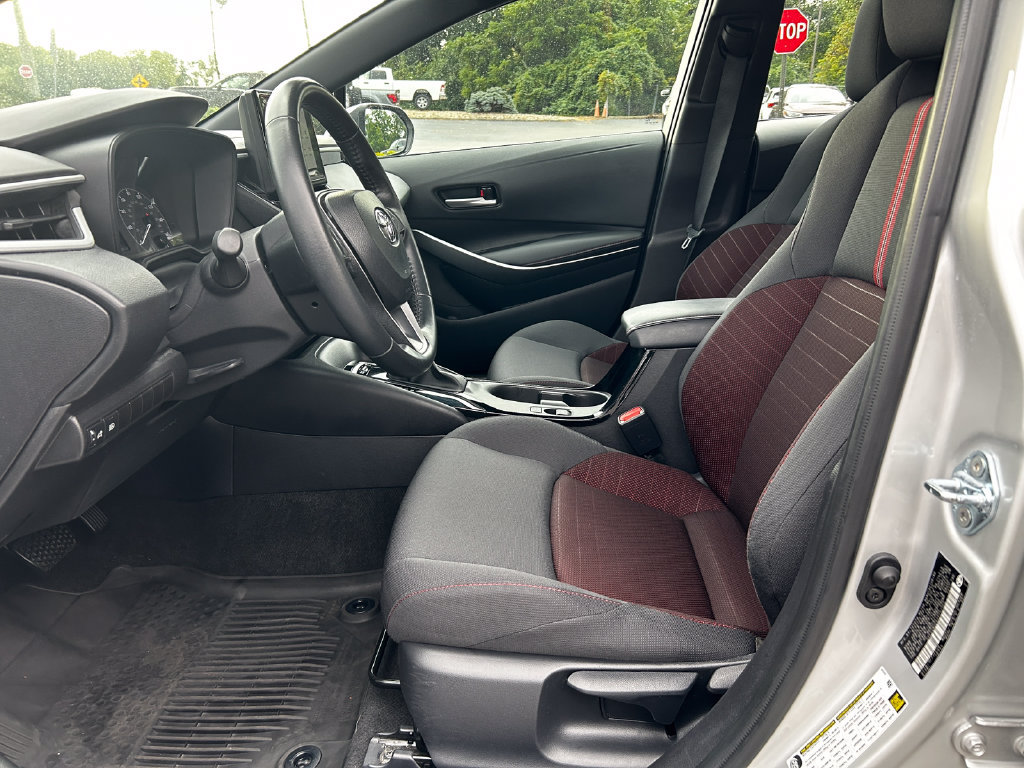 Used 2025 Toyota Corolla SE FWD image 23