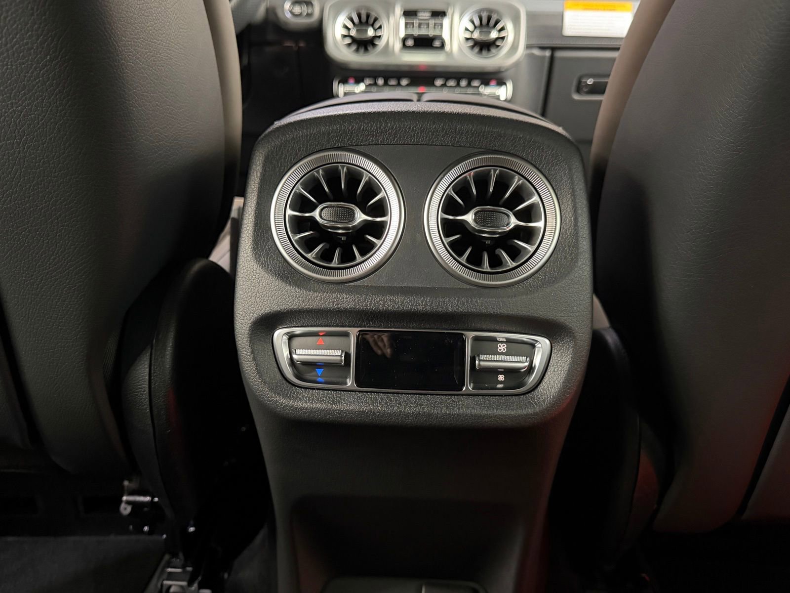 New 2026 Mercedes-Benz G 550 image 24