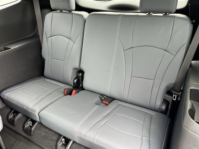 Certified 2024 Buick Enclave Essence w/ LPO, Floor Liner Package AWD/4WD image 26