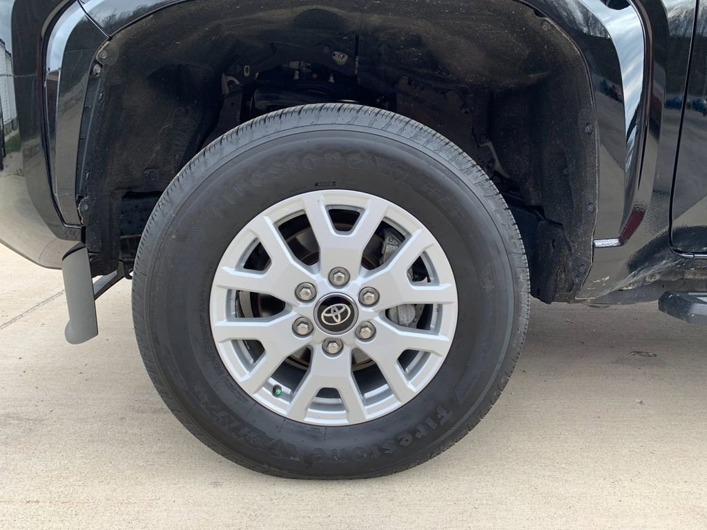 Used 2025 Toyota Tacoma SR w/ SR Upgrade Package image 32