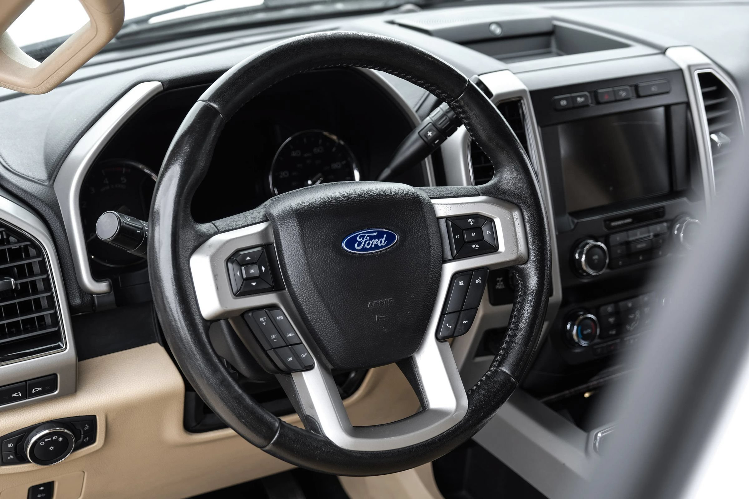 Used 2019 Ford F250 Lariat w/ Chrome Package AWD/4WD image 21
