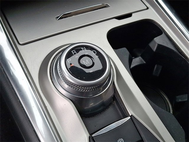 Used 2020 Ford Explorer Limited image 11