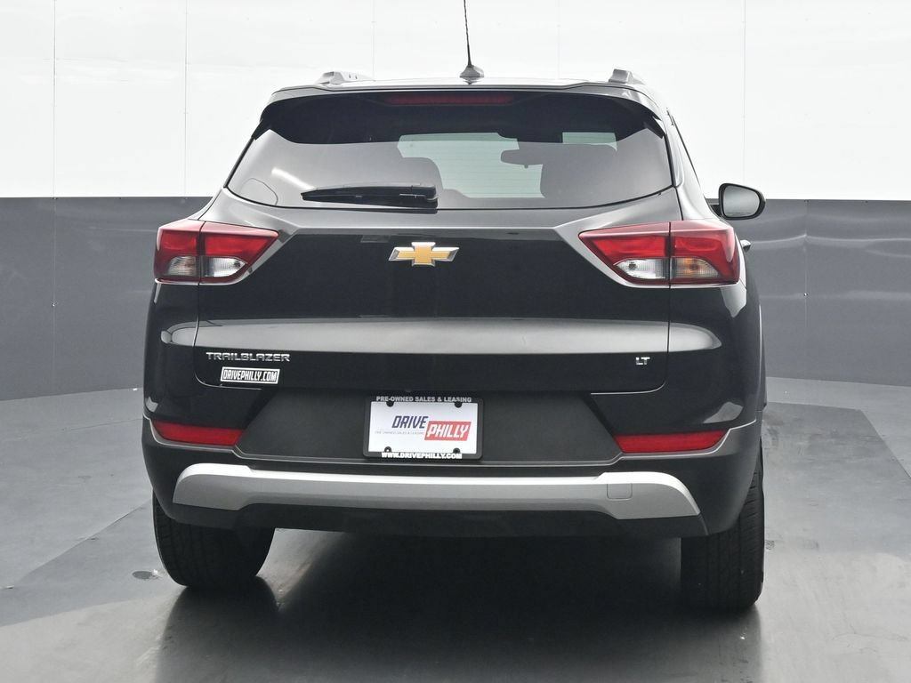 Used 2025 Chevrolet TrailBlazer LT FWD image 5
