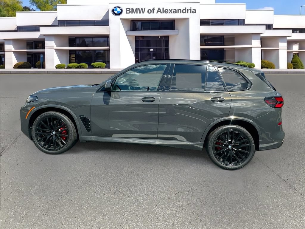 New 2026 BMW X5 xDrive40i w/ M Sport Package AWD/4WD image 6