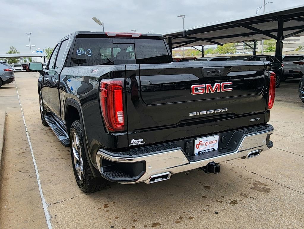 New 2026 GMC Sierra 1500 SLT image 6