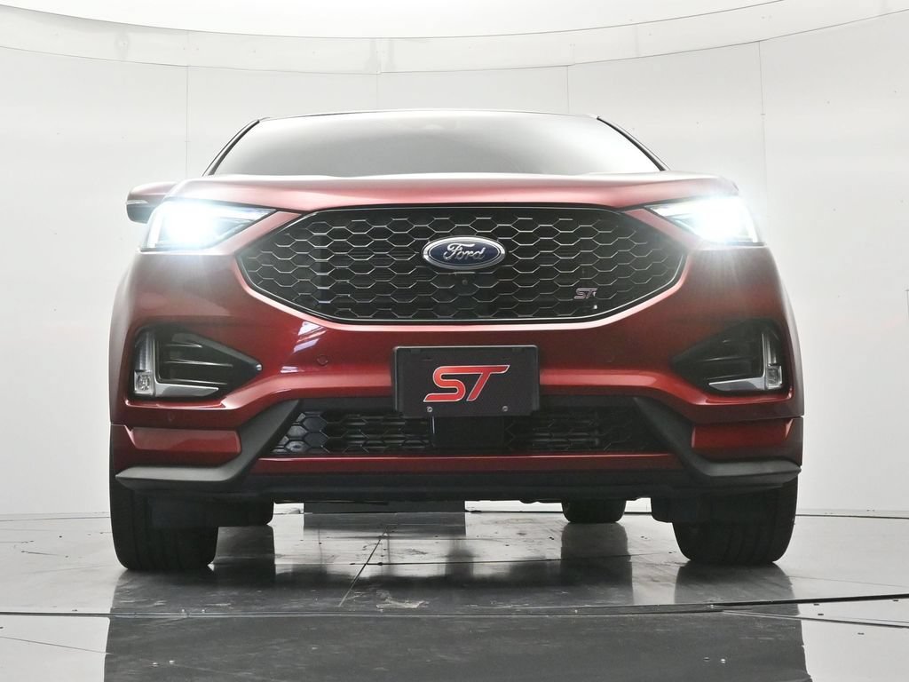 Certified 2019 Ford Edge ST w/ Equipment Group 401A AWD/4WD image 39