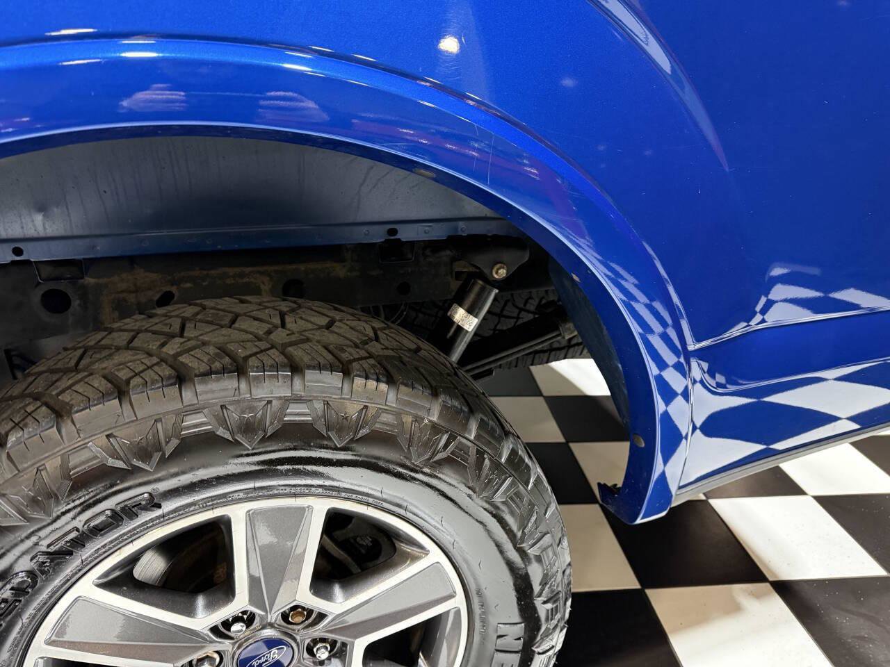 Used 2017 Ford F150 XLT w/ Equipment Group 302A Luxury image 32