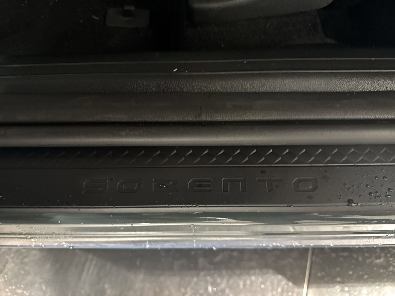 New 2026 Kia Sorento EX image 18