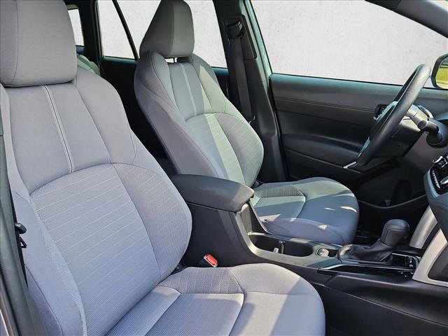 Used 2025 Toyota Corolla Cross AWD Hybrid image 20