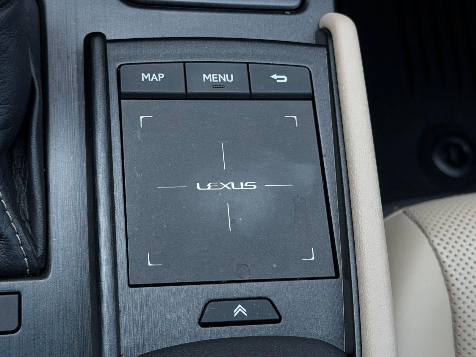 Used 2021 Lexus ES 250 w/ Premium Package image 32