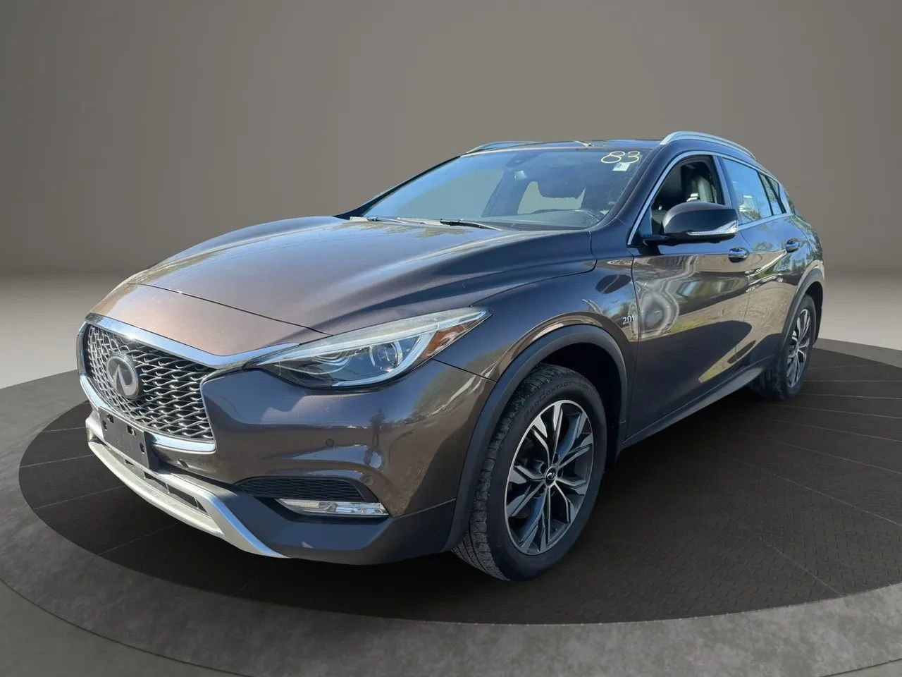 Used 2019 INFINITI QX30 Premium w/ Cargo Package AWD/4WD image 1