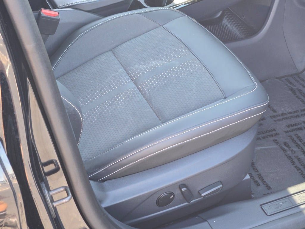 Used 2025 Ford Mustang Mach-E GT AWD/4WD image 8