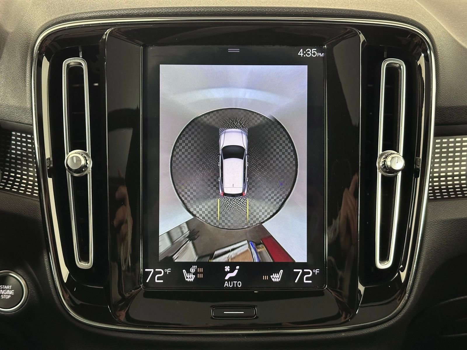 Used 2019 Volvo XC40 T5 R-Design image 41