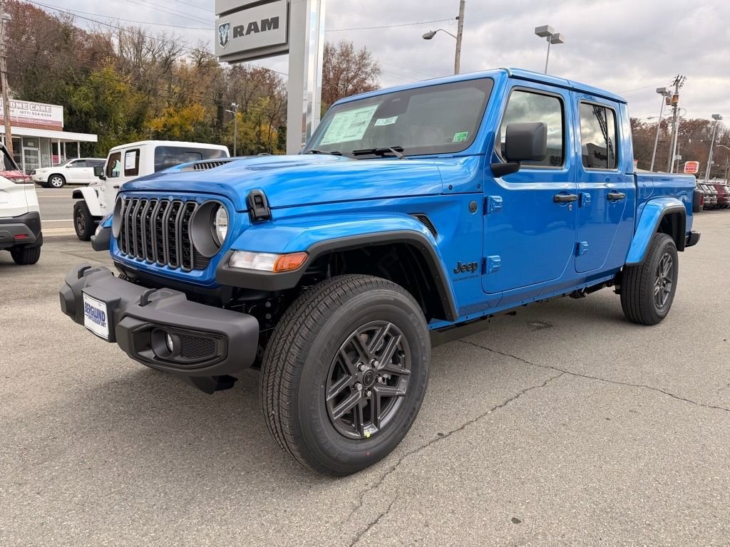 New 2026 Jeep Gladiator Sport image 8