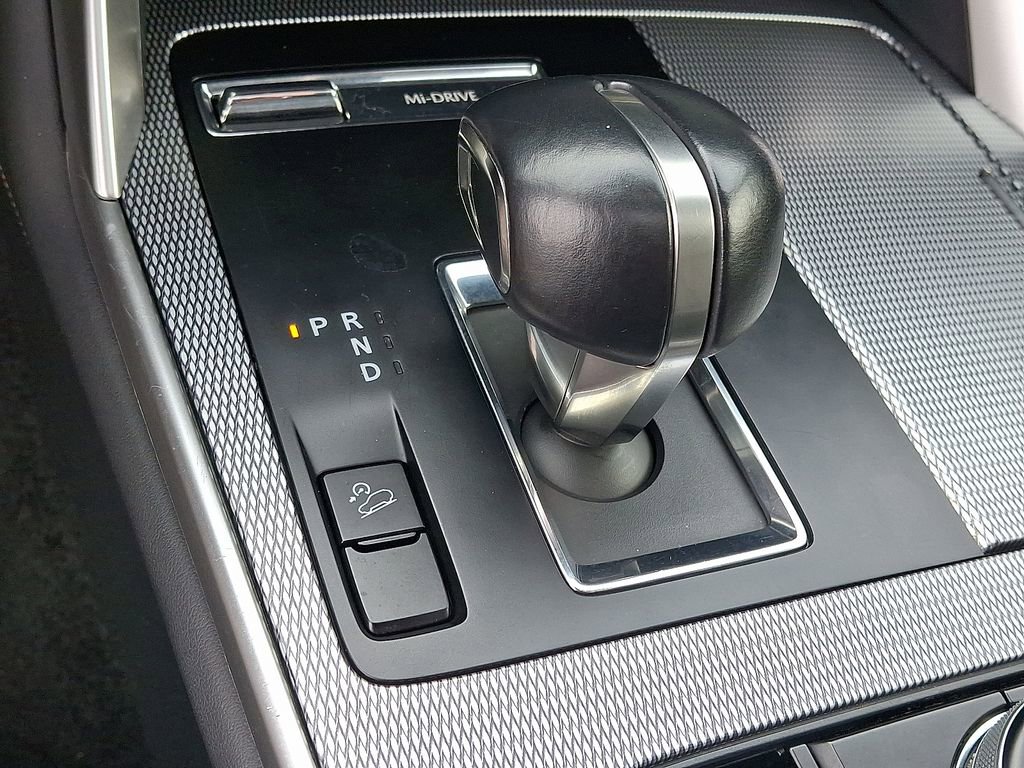 Used 2024 MAZDA CX-90 3.3 Turbo w/ Preferred Plus image 17