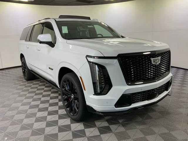 New 2026 Cadillac Escalade ESV V w/ LPO, ONYX Package AWD/4WD image 3