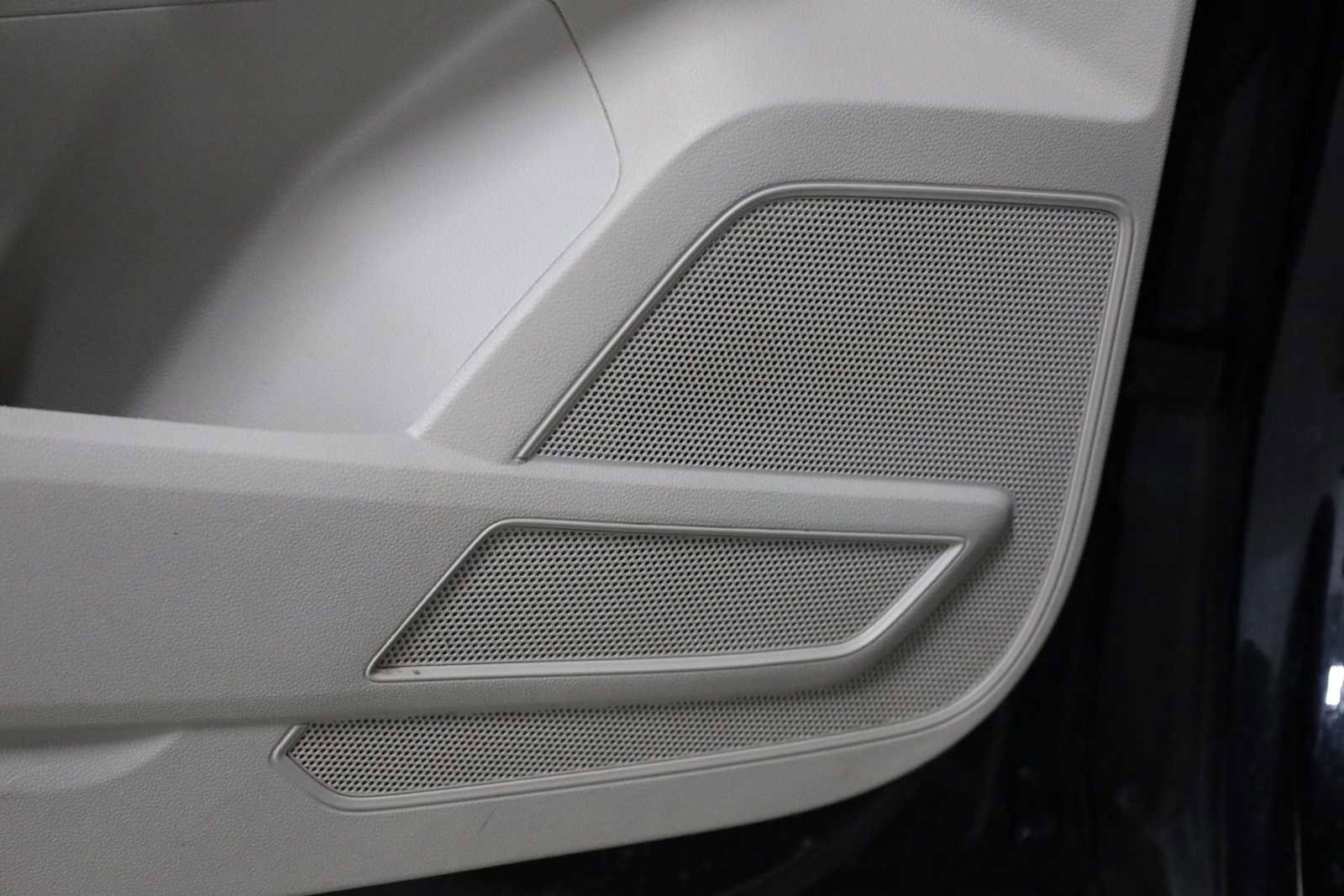 Used 2019 Volkswagen Atlas SE image 17