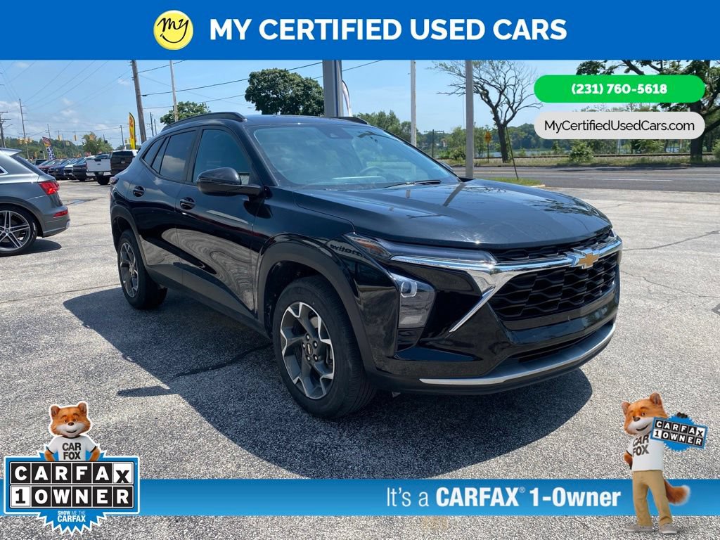 Used 2024 Chevrolet Trax LT FWD image 3