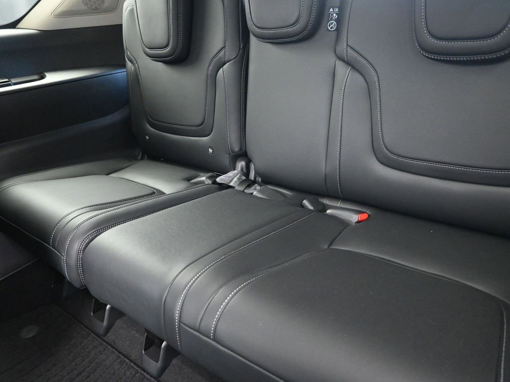 New 2026 INFINITI QX80 Pure RWD image 17