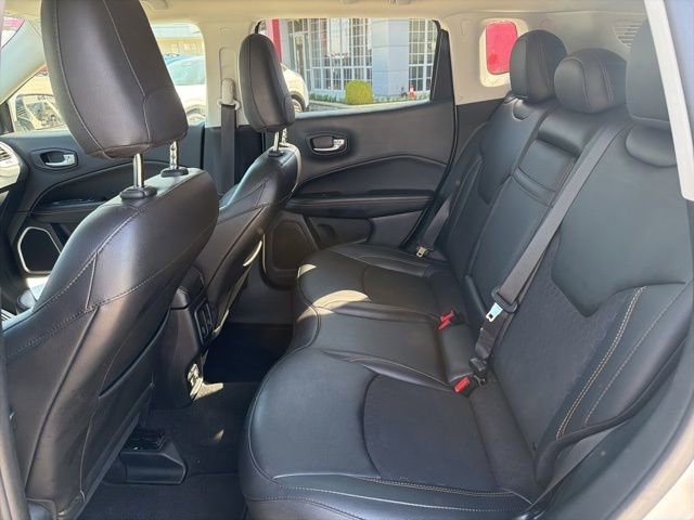 Used 2019 Jeep Compass Latitude image 11