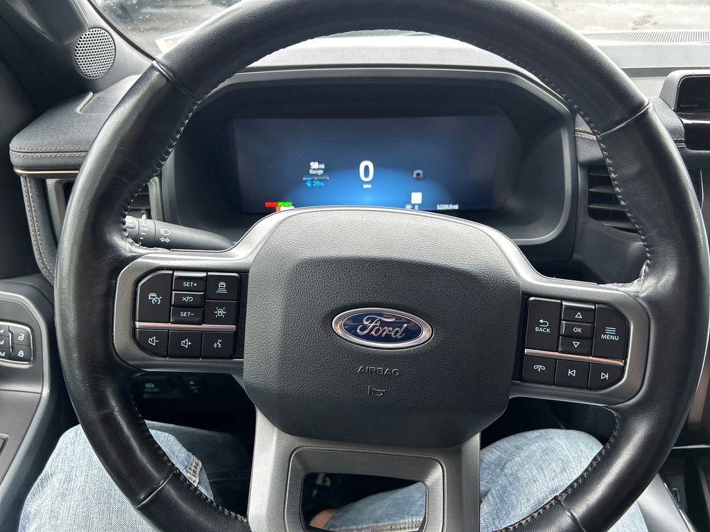 Used 2022 Ford F150 Lightning Lariat AWD/4WD image 17