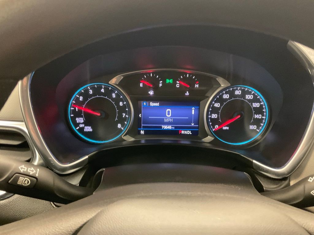 Used 2022 Chevrolet Equinox LT image 2