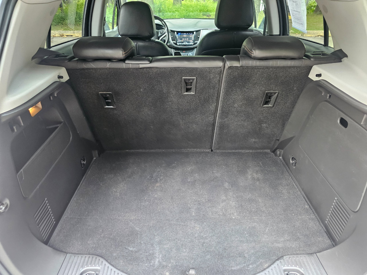 Used 2021 Chevrolet Trax LT w/ Driver Confidence Package image 21