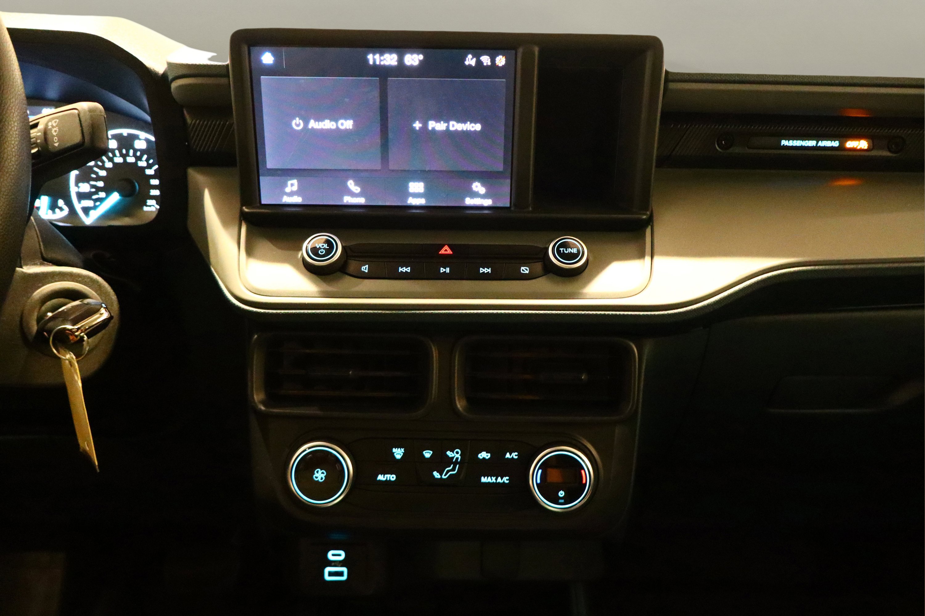 Used 2022 Ford Maverick XL image 17