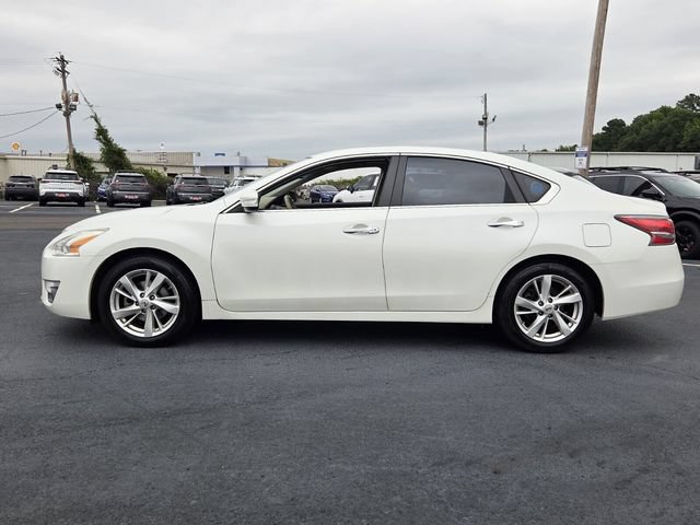 Used 2014 Nissan Altima 2.5 SL w/ Moonroof Package FWD video 2