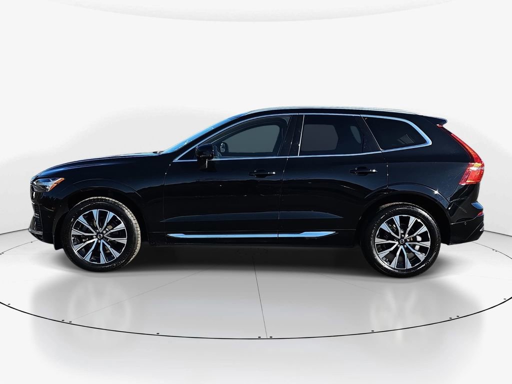 Used 2023 Volvo XC60 B5 Plus w/ Protection Package Premier image 8