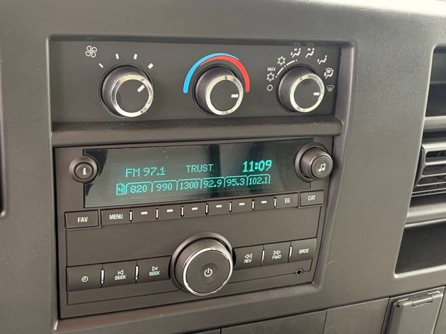 New 2026 Chevrolet Express 4500 Extended w/ Power Convenience Package RWD image 16