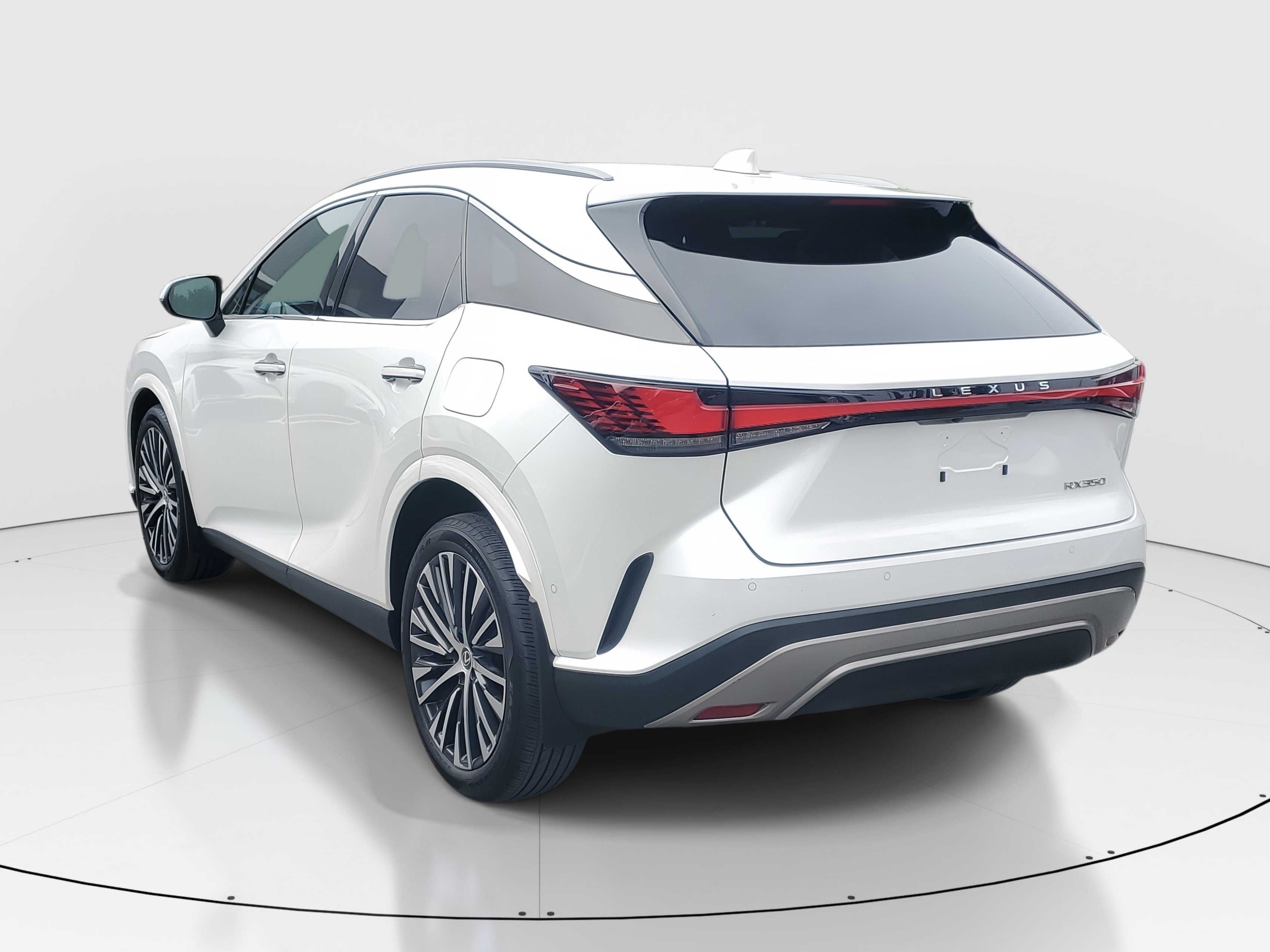 Certified 2024 Lexus RX 350 Premium Plus w/ Convenience Package image 5