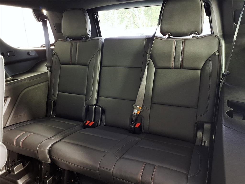 Used 2021 Chevrolet Tahoe RST w/ Luxury Package image 18