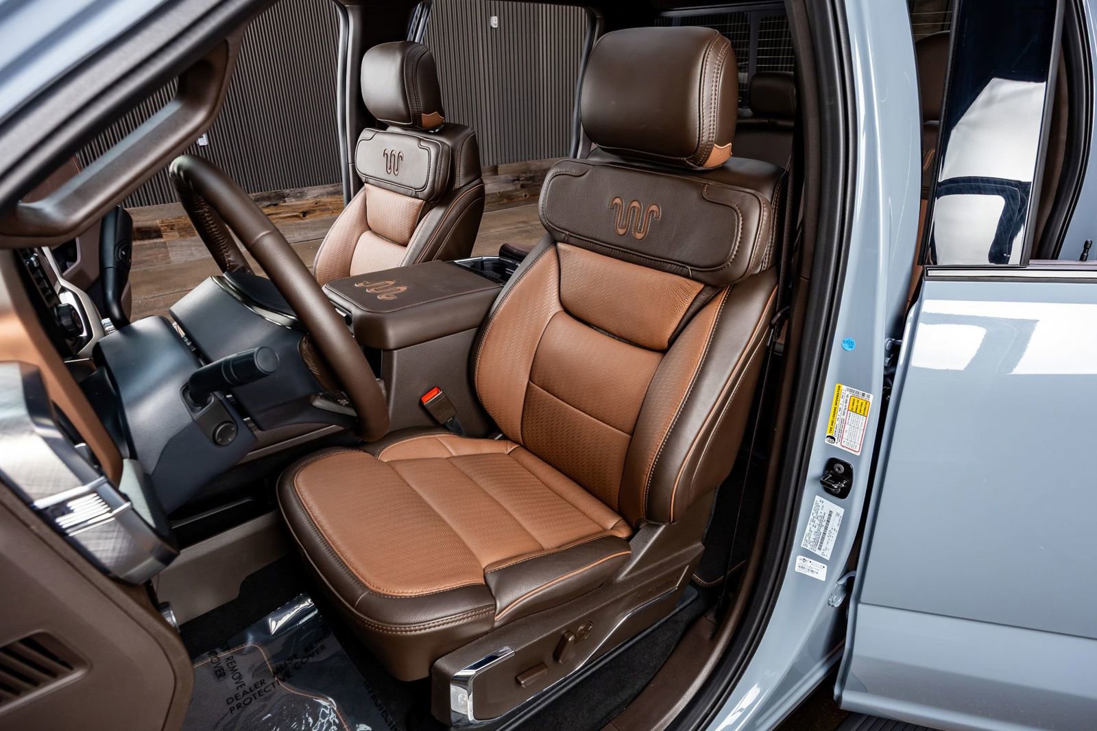 Used 2026 Ford F350 King Ranch w/ Chrome Package AWD/4WD image 28