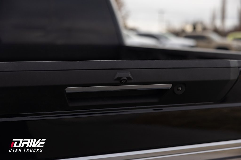 Used 2022 Ford F350 Platinum image 12