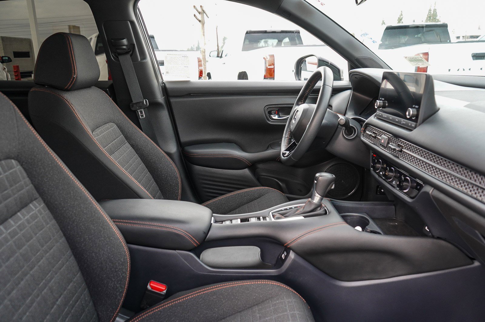 Used 2023 Honda HR-V Sport image 17