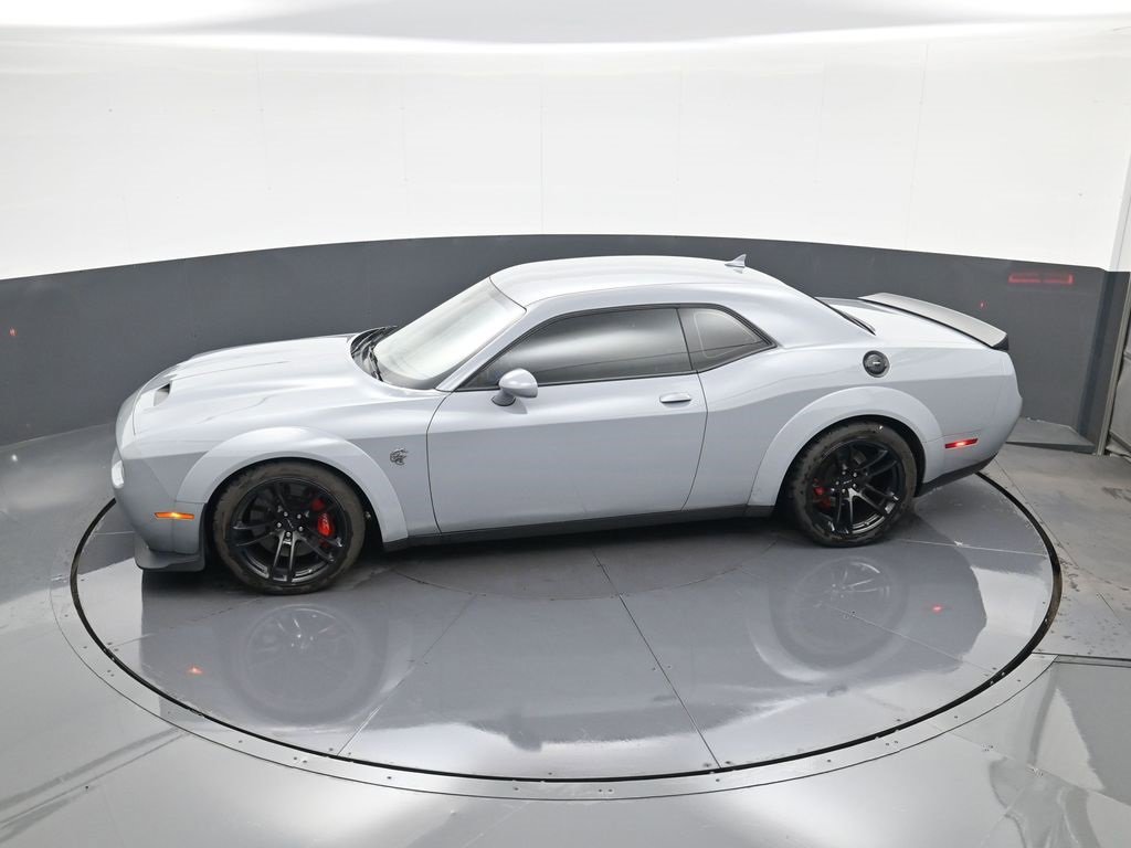 Used 2021 Dodge Challenger SRT Hellcat image 32