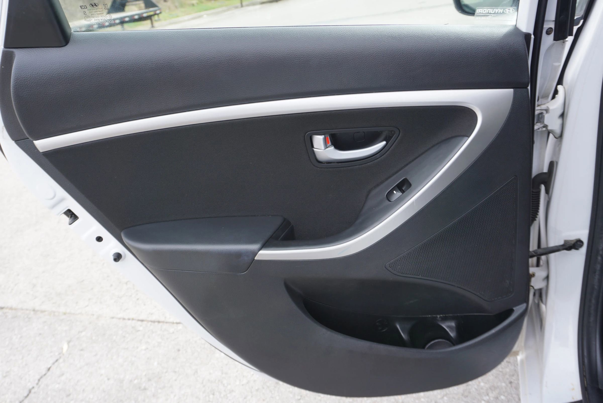 Used 2014 Hyundai Elantra GT FWD image 18
