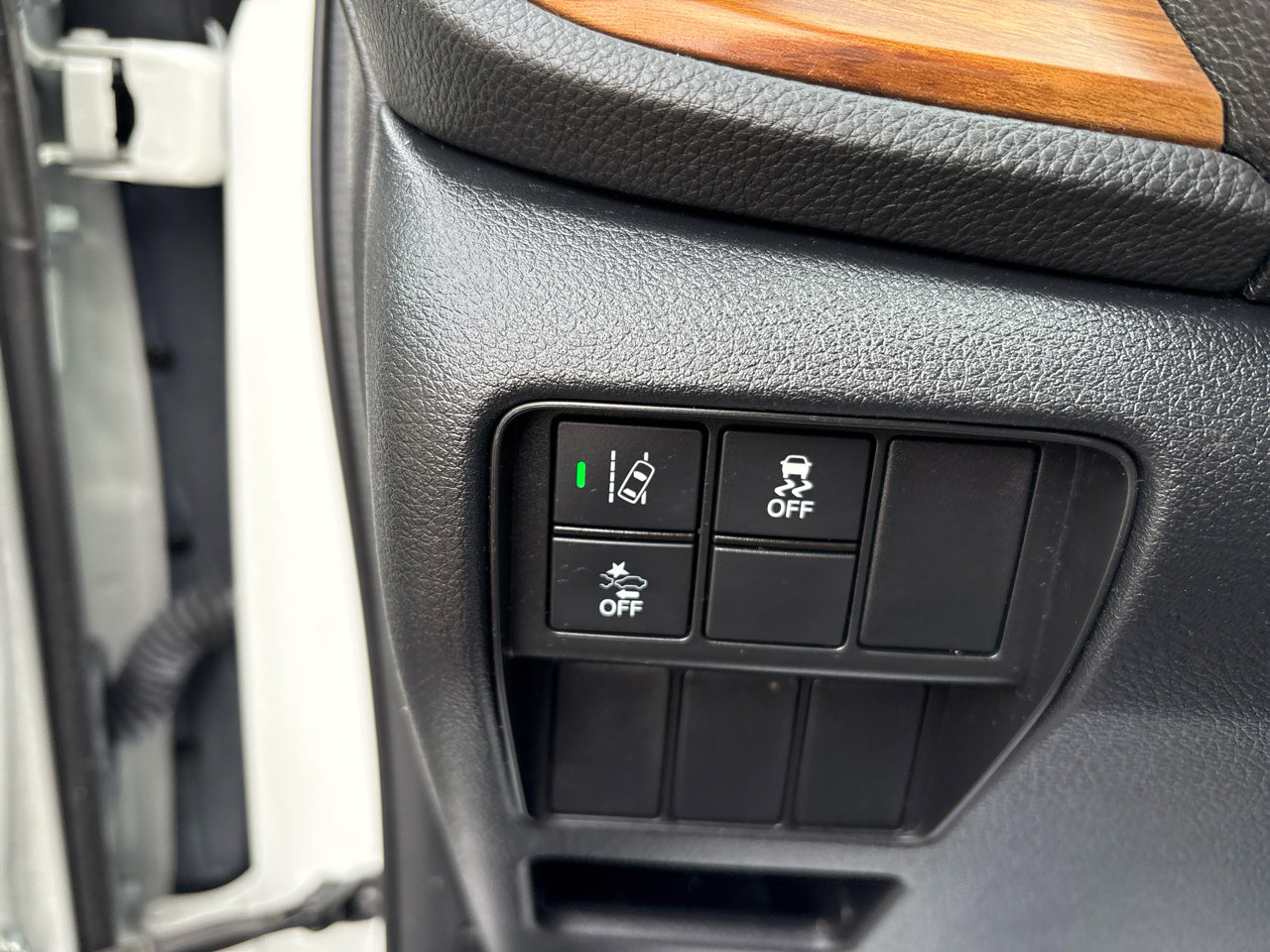 Used 2022 Honda CR-V EX image 17