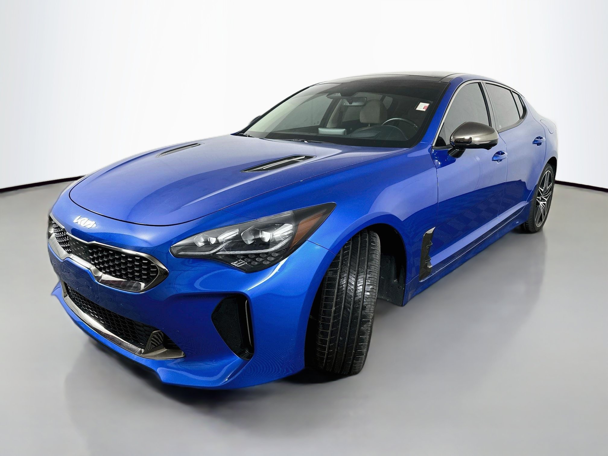 Certified 2023 Kia Stinger GT2 RWD image 3