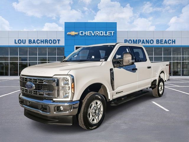 Used 2025 Ford F250 XLT AWD/4WD image 2
