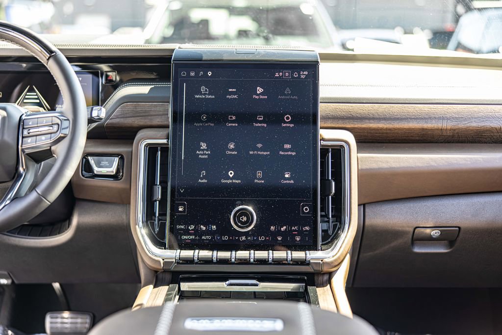 Used 2026 GMC Yukon XL Denali Ultimate AWD/4WD image 41