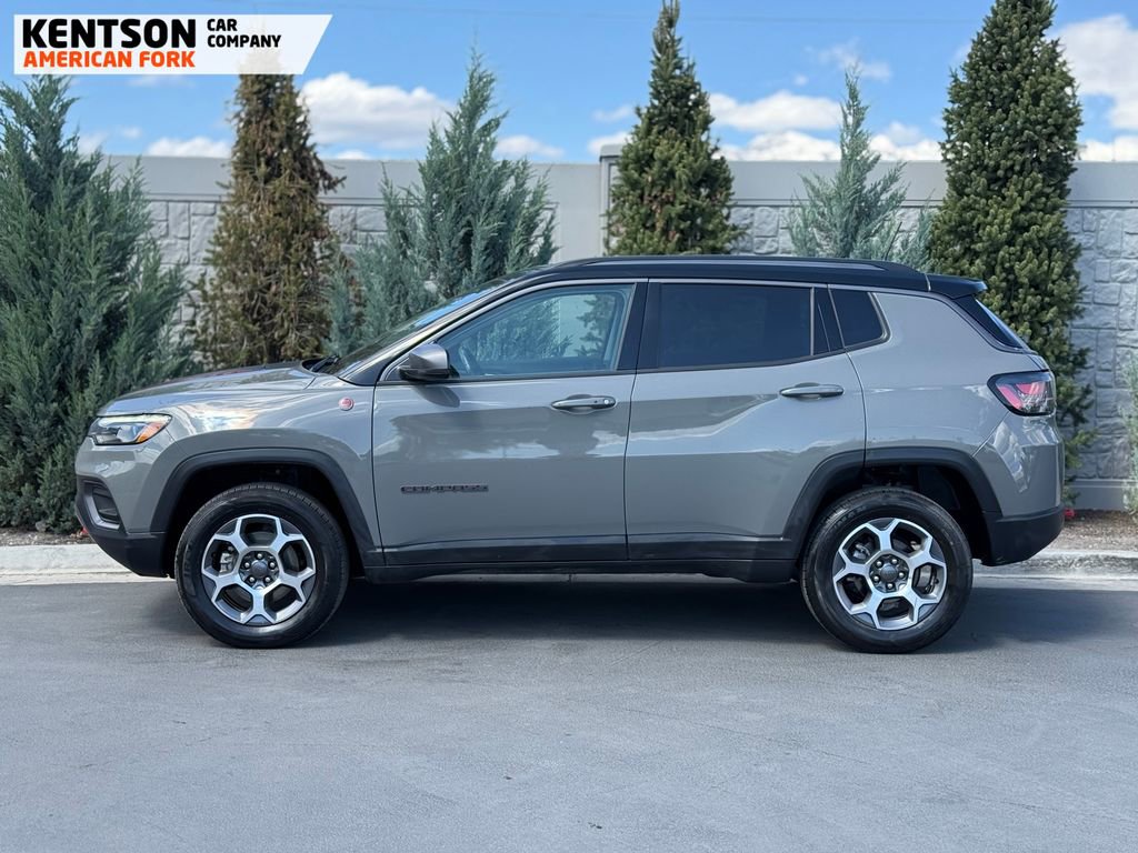 Used 2022 Jeep Compass Trailhawk w/ Trailhawk Elite Group AWD/4WD image 4